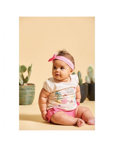 FeetjeT-shirt roze nice day 'little thing called love'