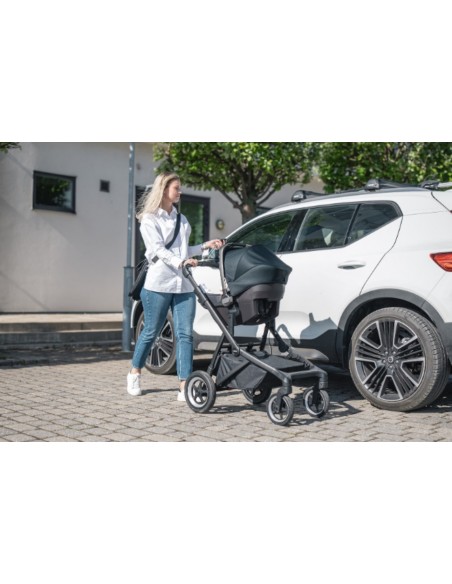 Thule Sleek - Black on Black incl. Reismand