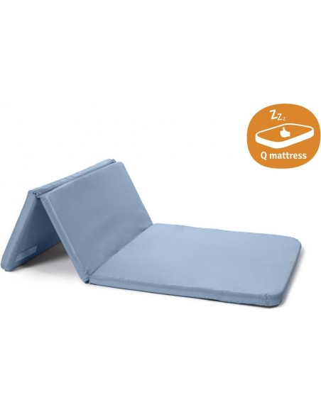 AeroMoov Instant travel cot - Blue Whale